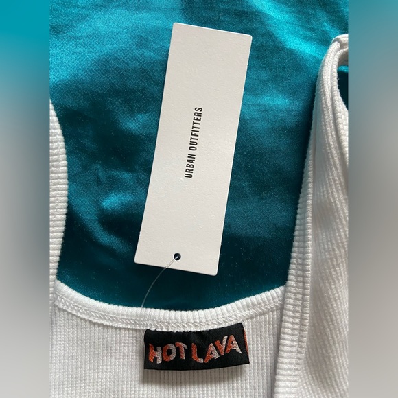 Urban Outfitters Graphic Design Tank - Picture 3 of 6